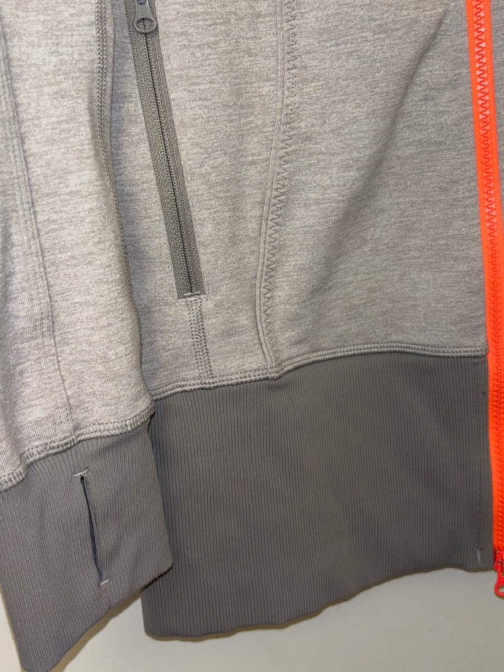 LULULEMON Nice Asana Jacket Heathered Medium Grey/Ambient Grey, NWOT, size 8 - Picture 6 of 9